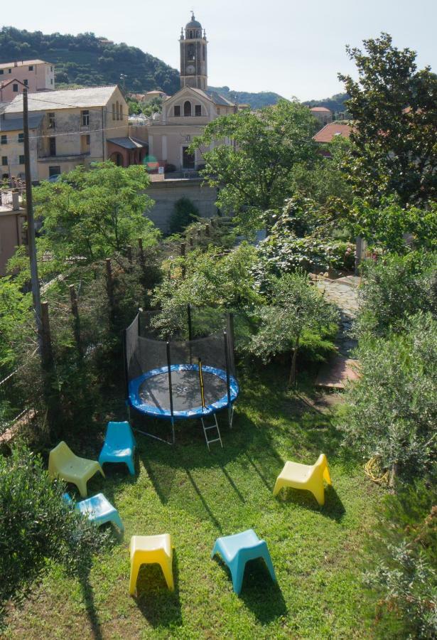 Appartamento In Villa A 5 Km Dal Mare Albisola Superiore Exterior photo